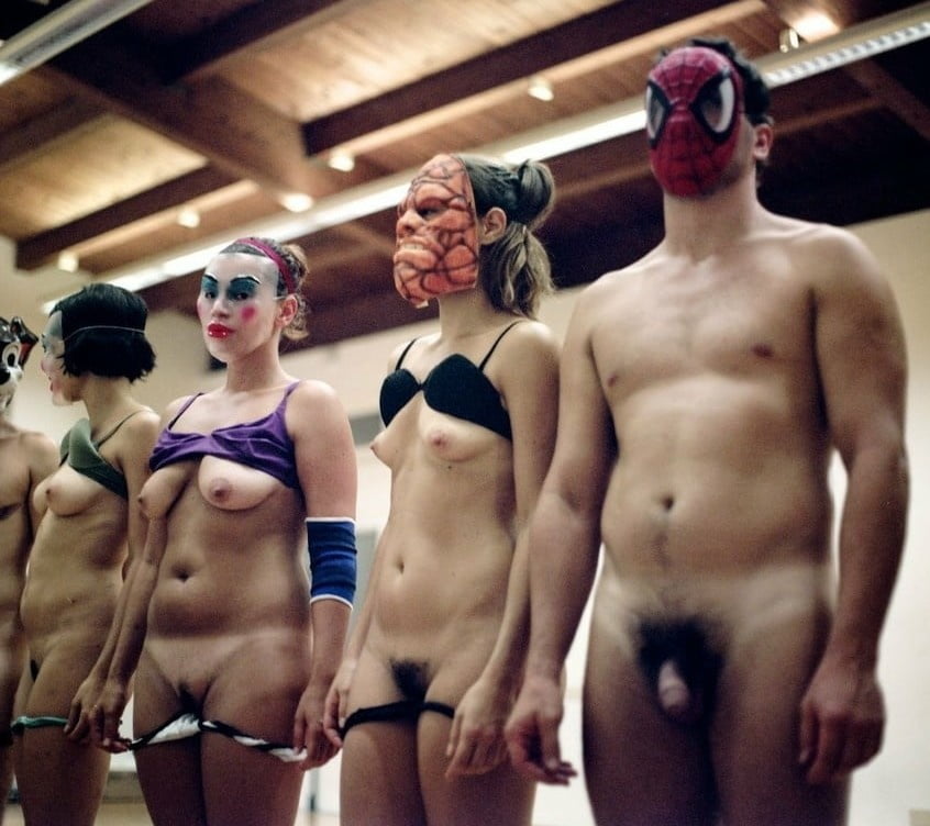 Öffentlicher Mix 3 (Körperbemalung, wnbr, Strand, etc)
 #80125063