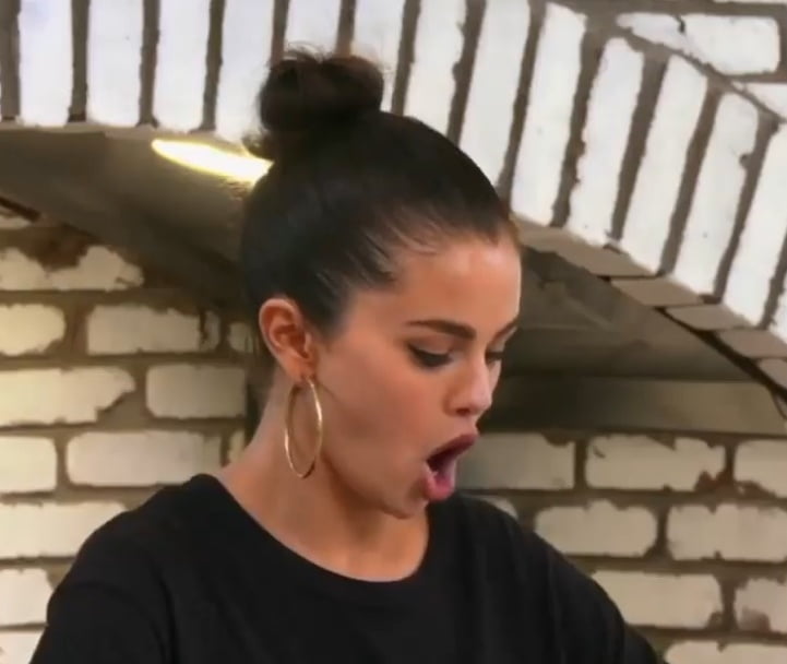 SELENA GOMEZ ... ORGASM BEHIND THE SCENES !!! #79771725