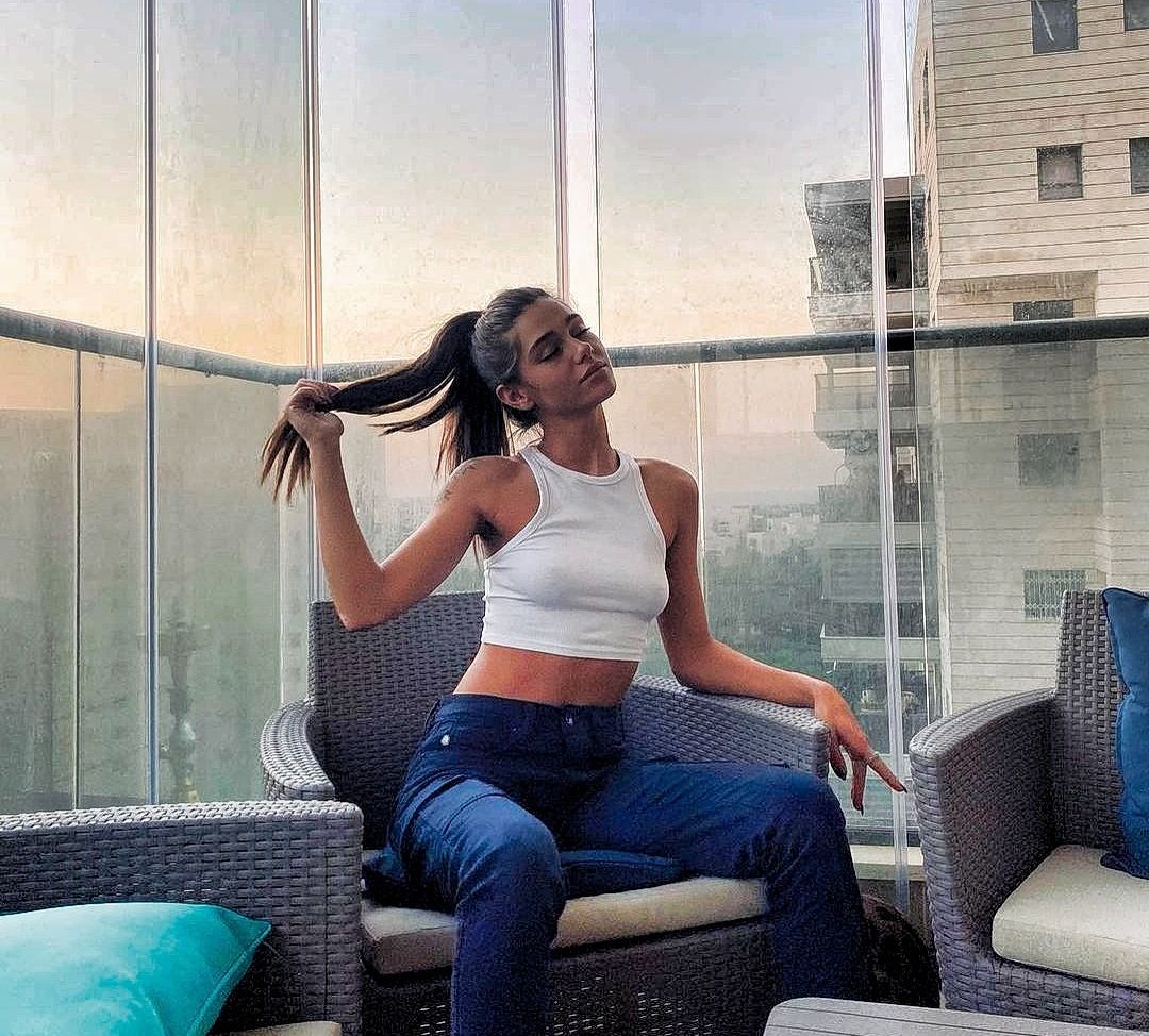 Milana Vino nude #108260353