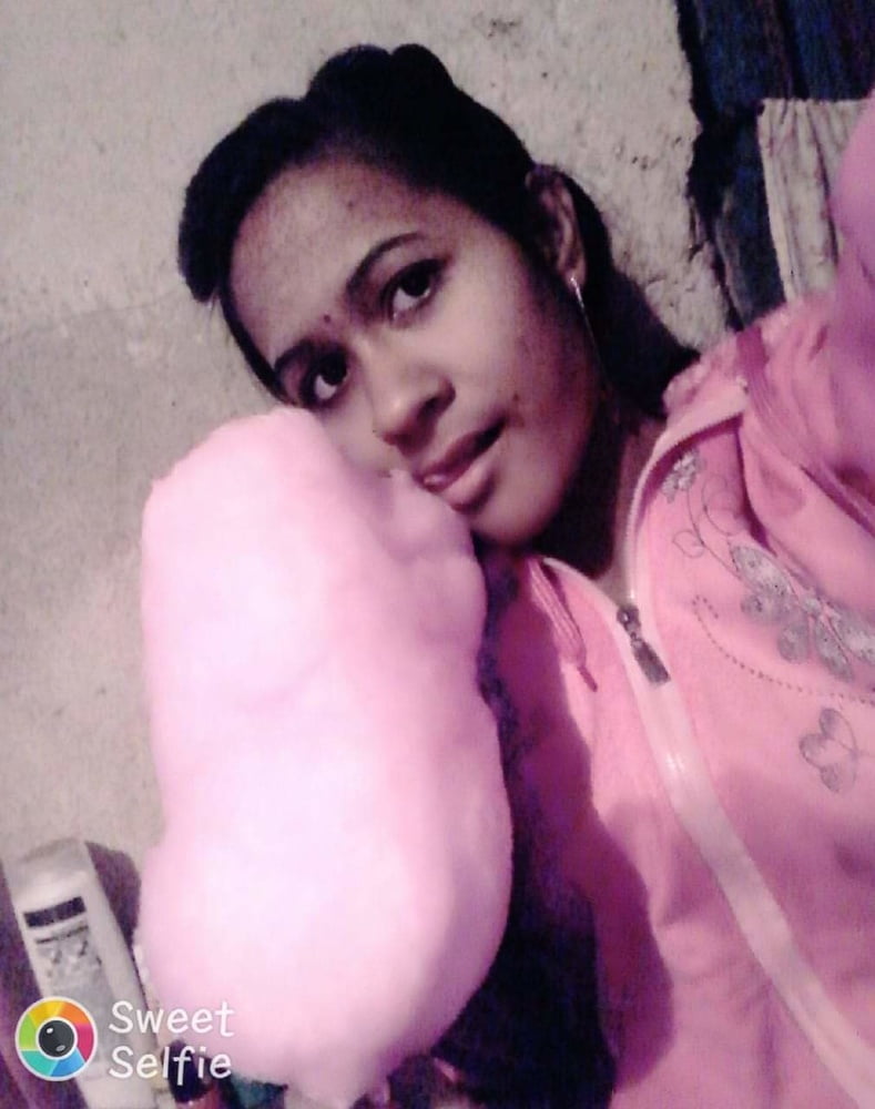 ベハラセクシーガール
 #100126521