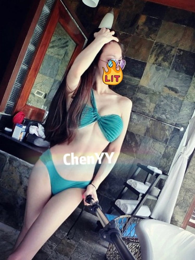 Sexy chinesisches Mädchen
 #102306228