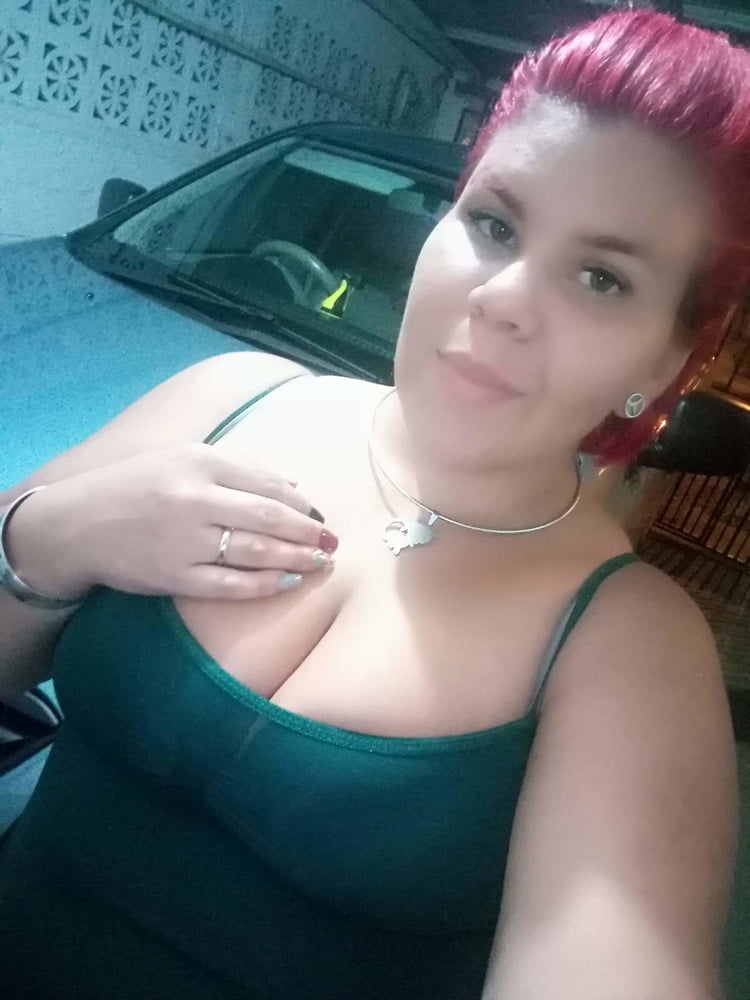 Buchonas bigg breast
 #97179824