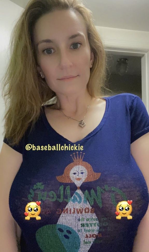 Baseballchickie desnuda #108053148