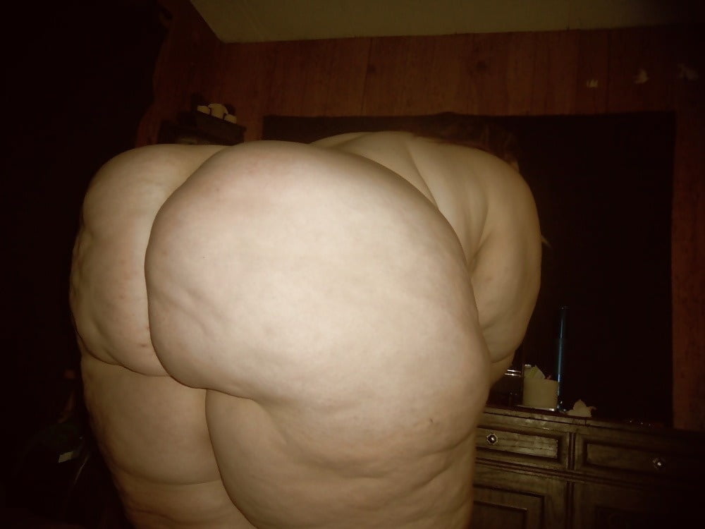 Ssbbw huge ass something we all can stand back
 #102468659