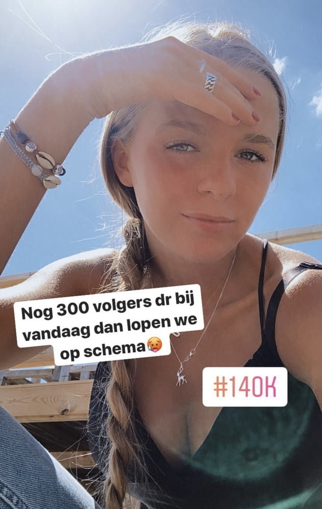 Mensonge modèle hollandais instagram
 #96970308