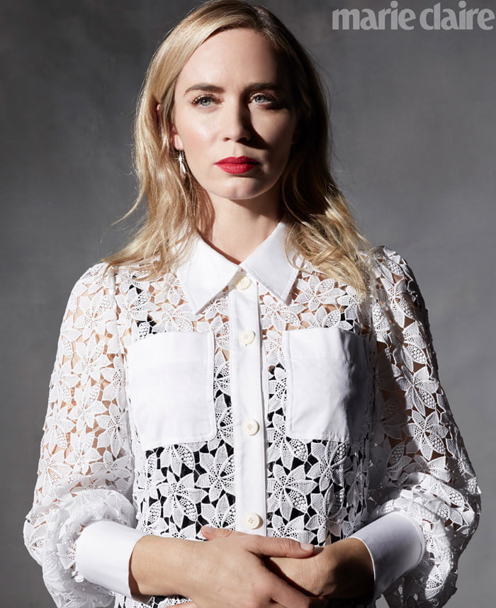 Emily Blunt Gorgeous in photoshoot #106025327