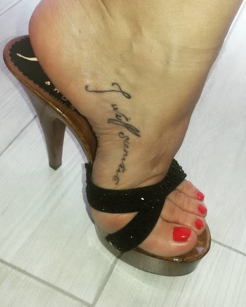 Piedi da sborra 17 #80386980