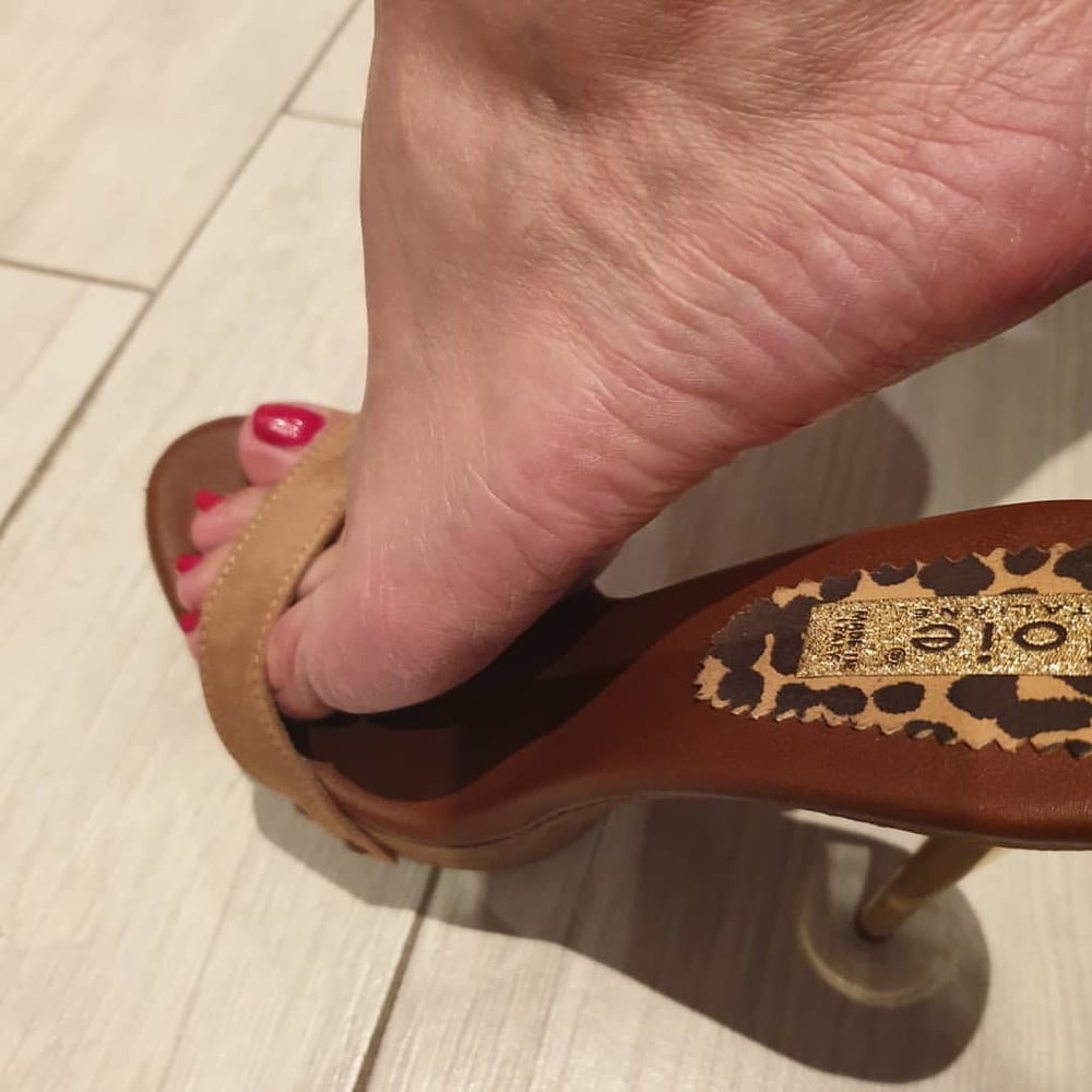 Piedi da sborra 17 #80387090