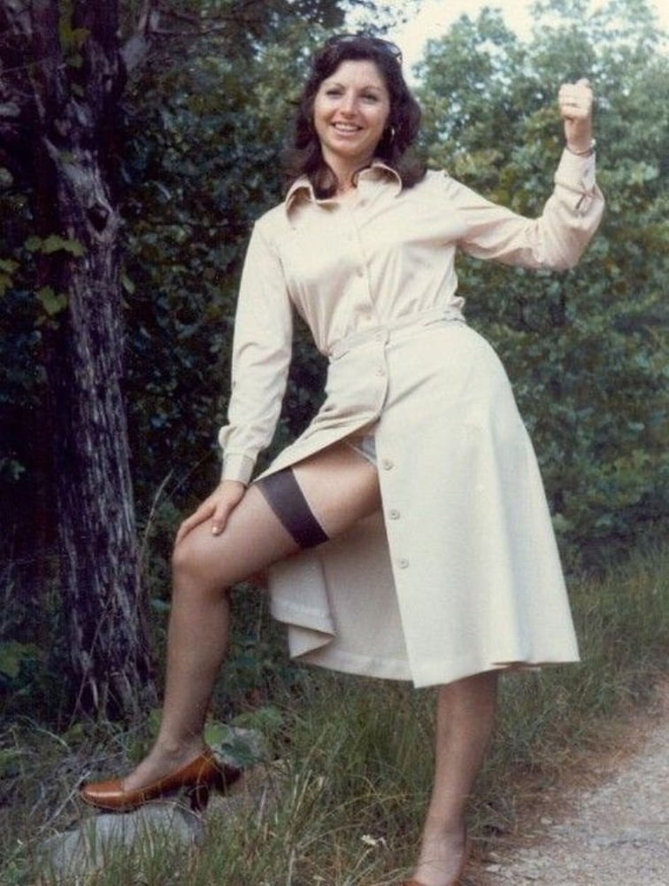 Vintage hot wivers vol. 6
 #91916900