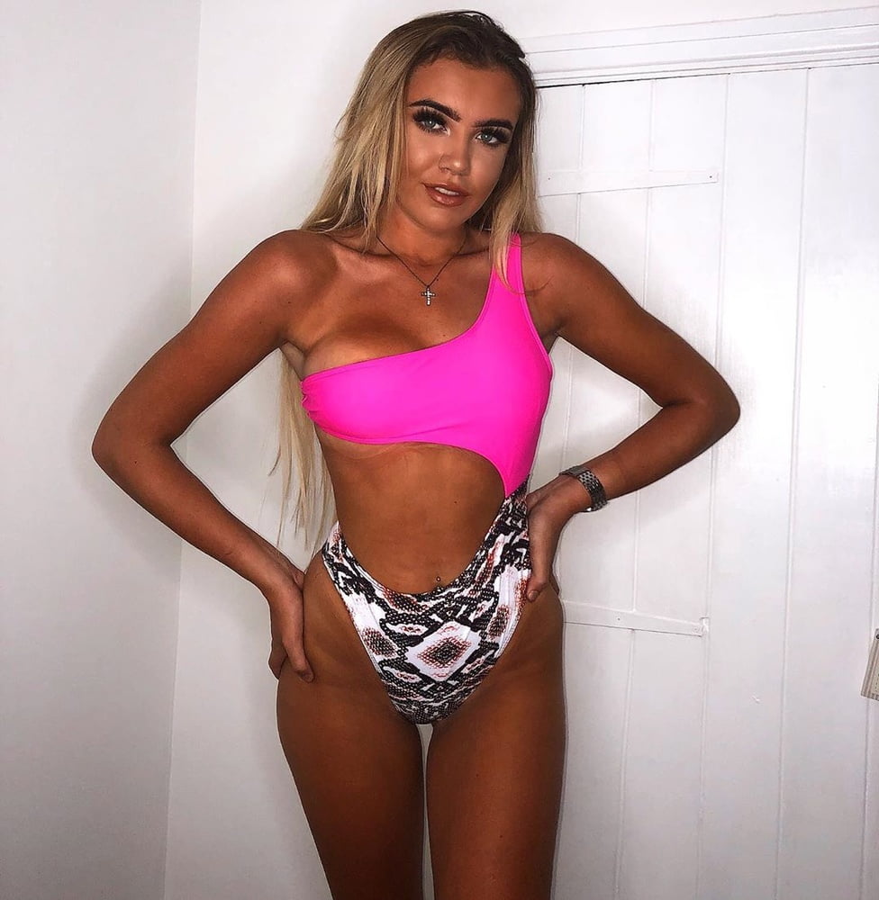 Uk girls 2020 - vol 69
 #88492099