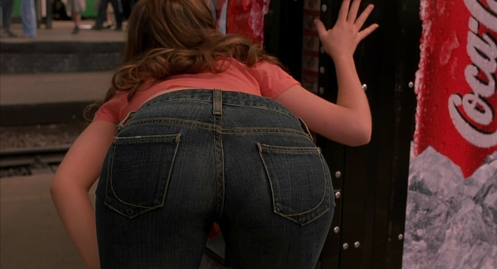 Michelle Trachtenberg #89304123