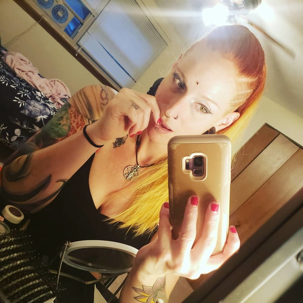 Random Stuff That I Find Hot - The Sidecut 3 #81823021