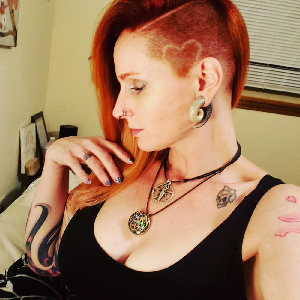Random Stuff That I Find Hot - The Sidecut 3 #81823027