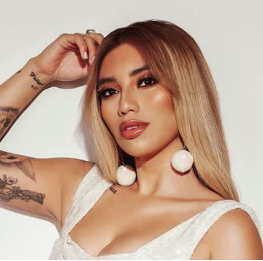 Kirstin maldonado
 #102835787