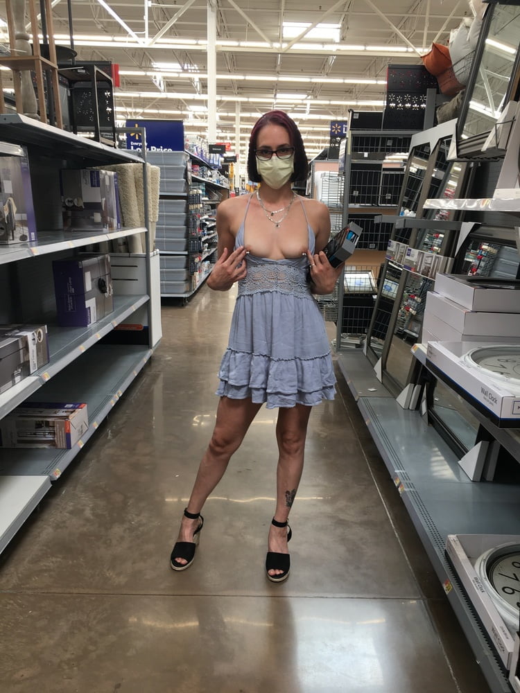 De compras
 #89510163