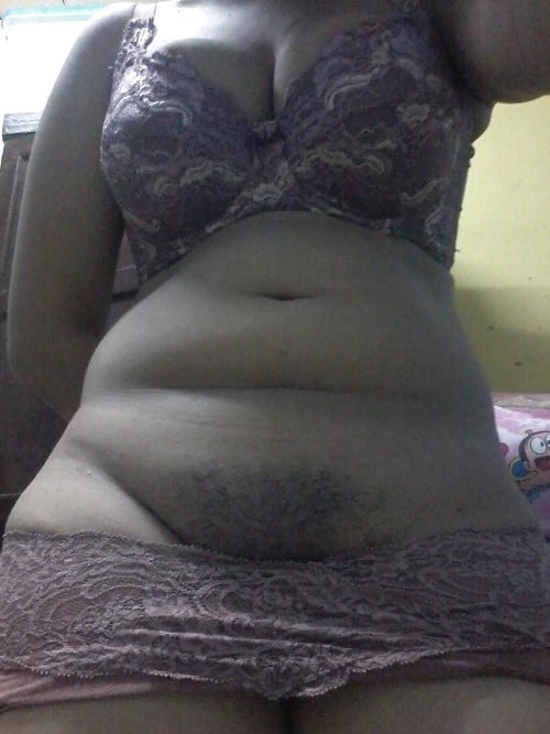 ヤンダ・サンダル
 #90147385