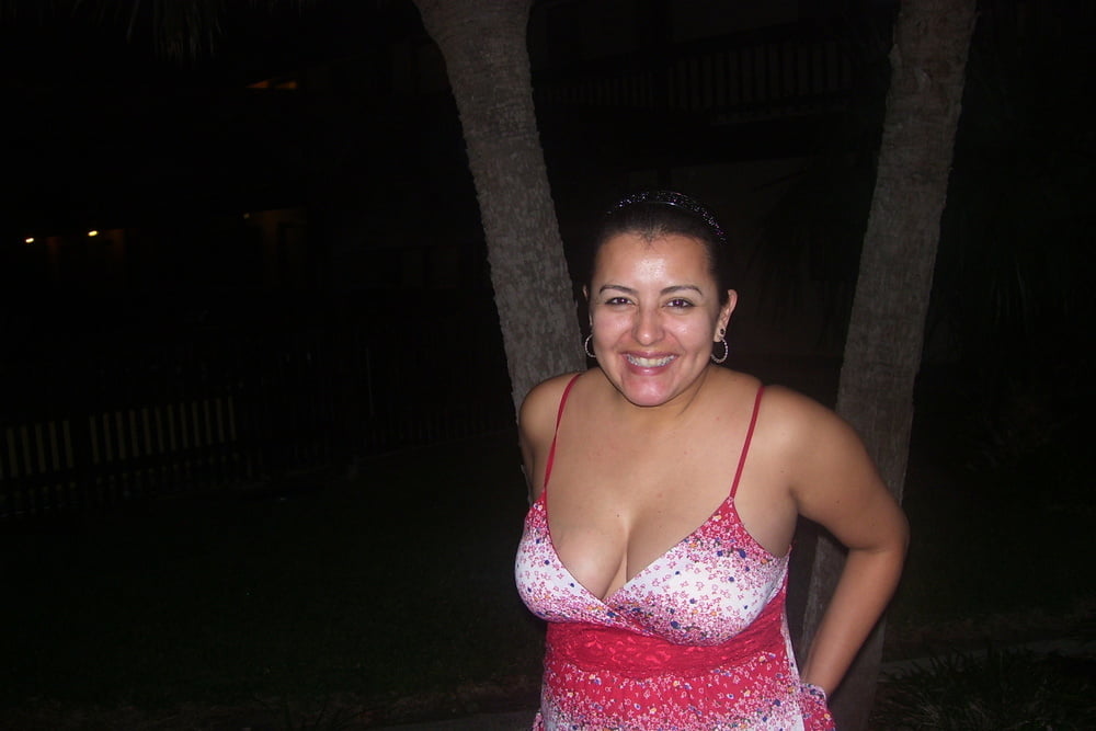 Latina busty
 #103675631