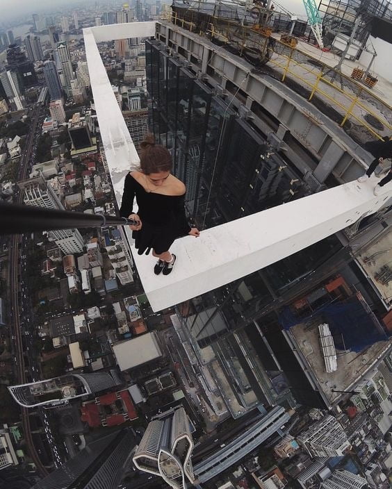Do Not Look Down #104968124