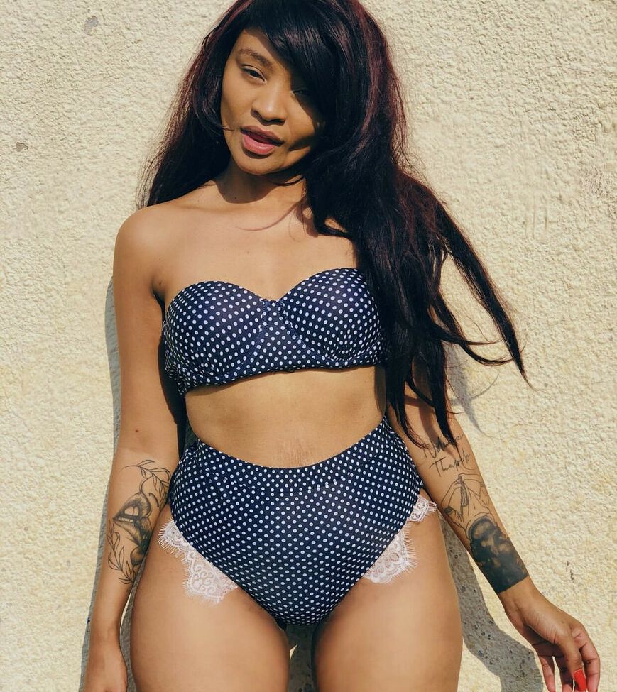 Arrie Cakes nackt #108307491