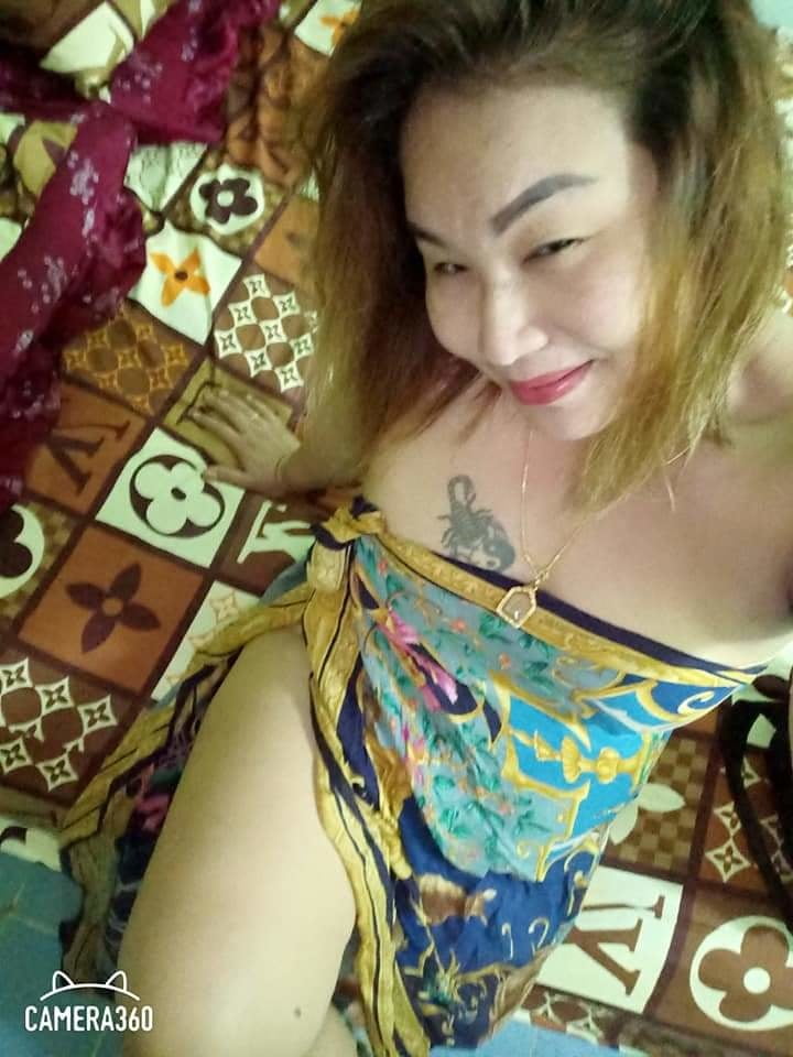 Janda susu besar #81403288
