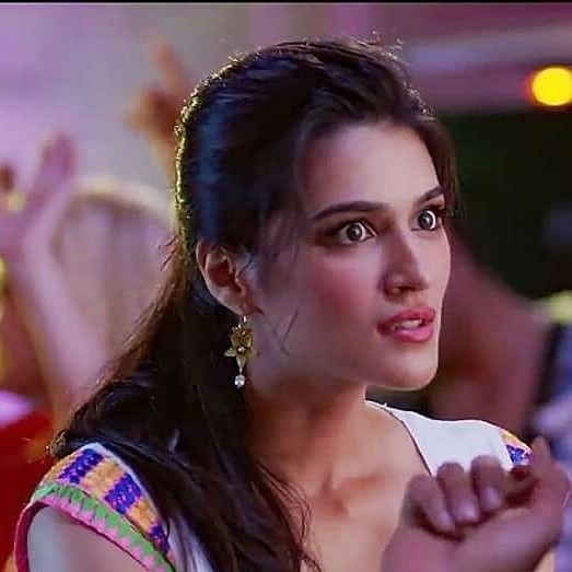 Kriti Sanon Lanja Sexy Expressions Porn Pictures Xxx Photos Sex