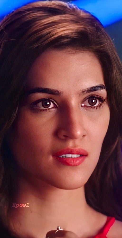 Kriti sanon lanja sexy expressions #80680265