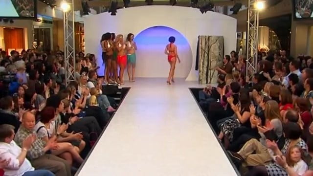 Pasarela de Kelly
 #93779643