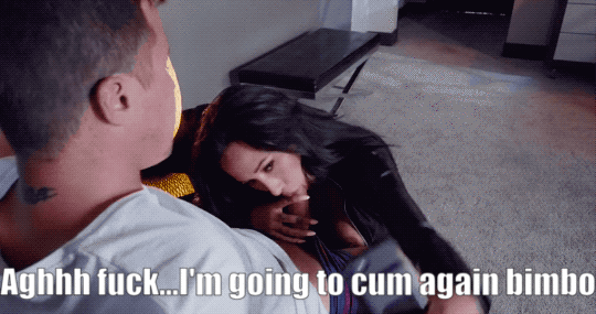 Bimbos tontos 3
 #94712679