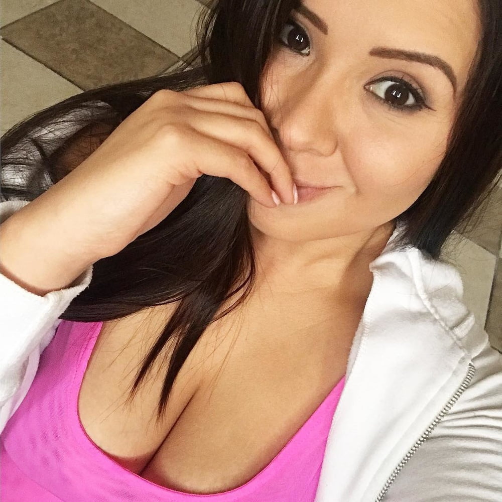 Vanessa, Peru (Vol.3) #104247093