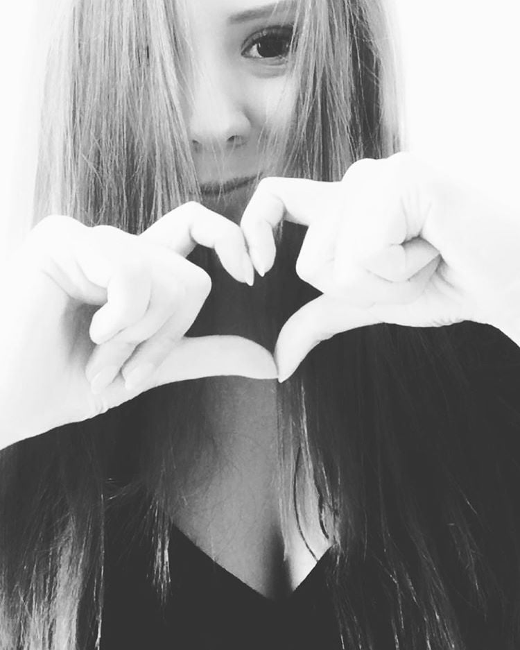 Vanessa, Peru (Vol.3) #104247106