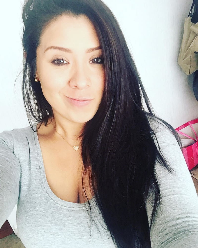 Vanessa, Peru (Vol.3) #104247112