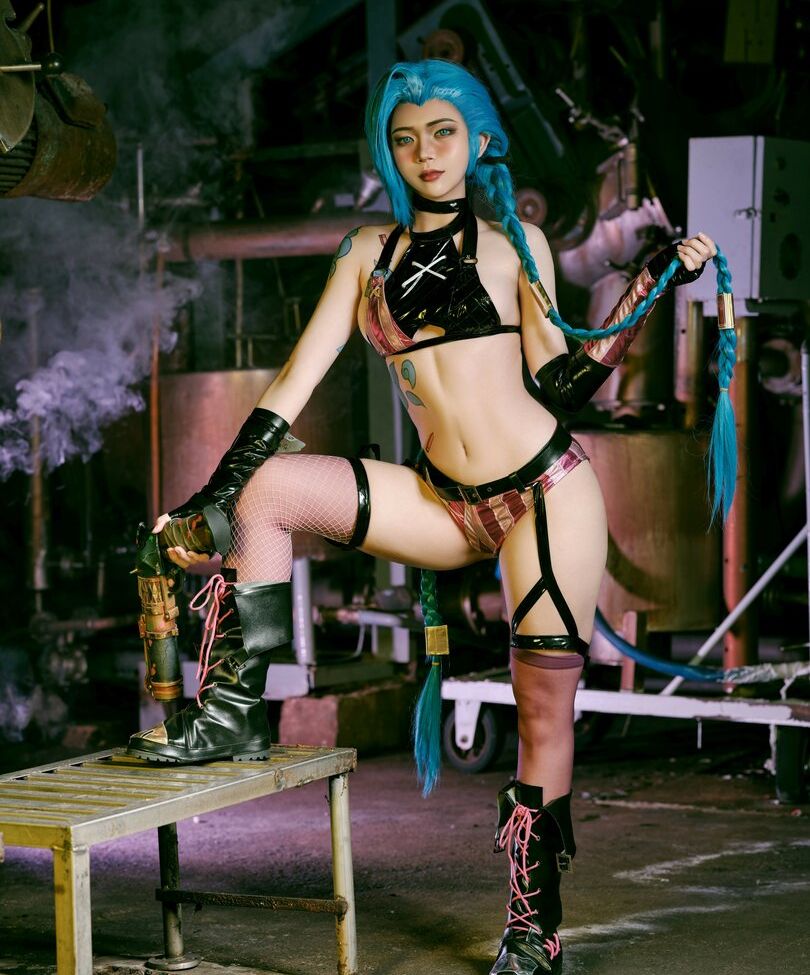 ZinieQ Cosplayer nude #108586279