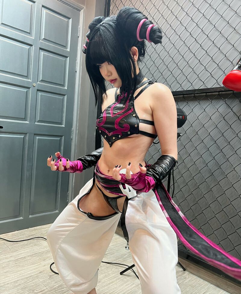 ZinieQ Cosplayer desnuda #108586336