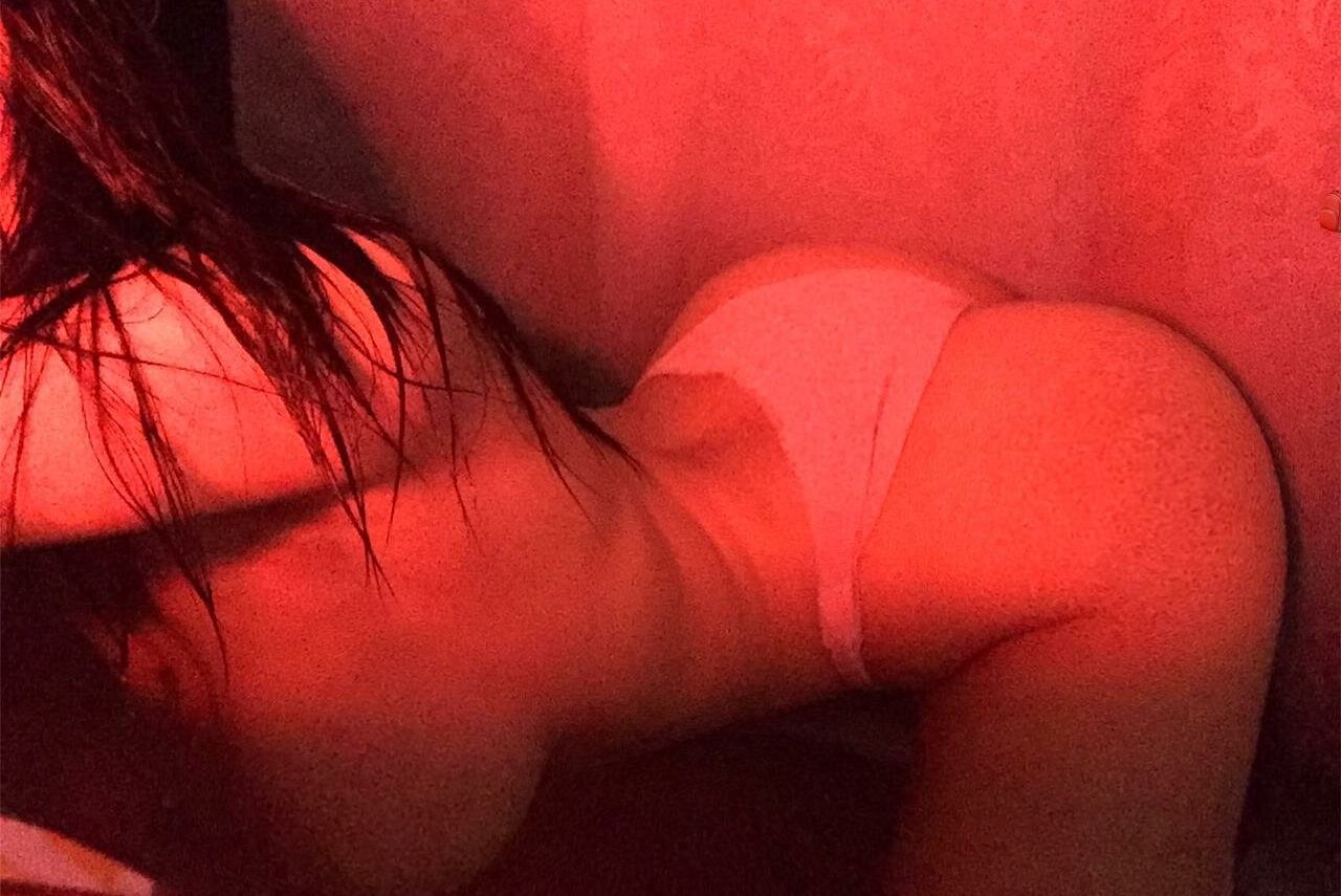 Andrea Villalobos desnuda #109842308