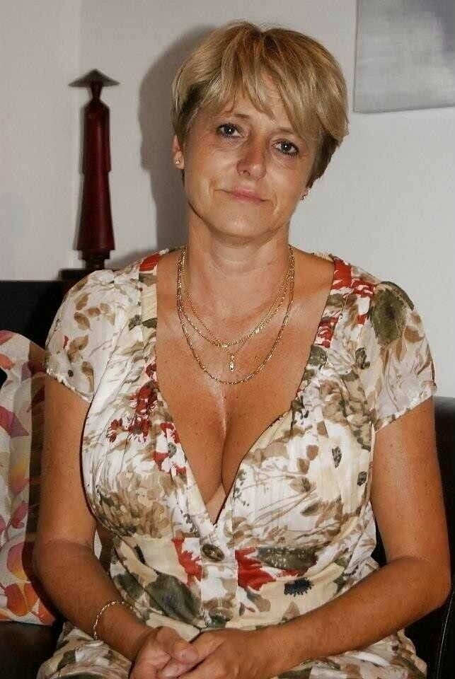 Heisse Maedchen 28 #87469042