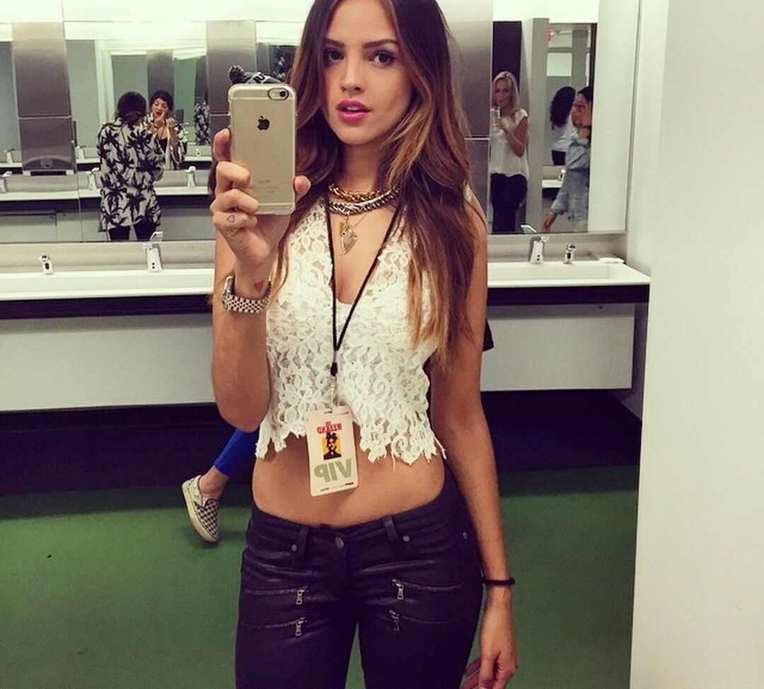 Eiza Gonzalez desnuda #108319968