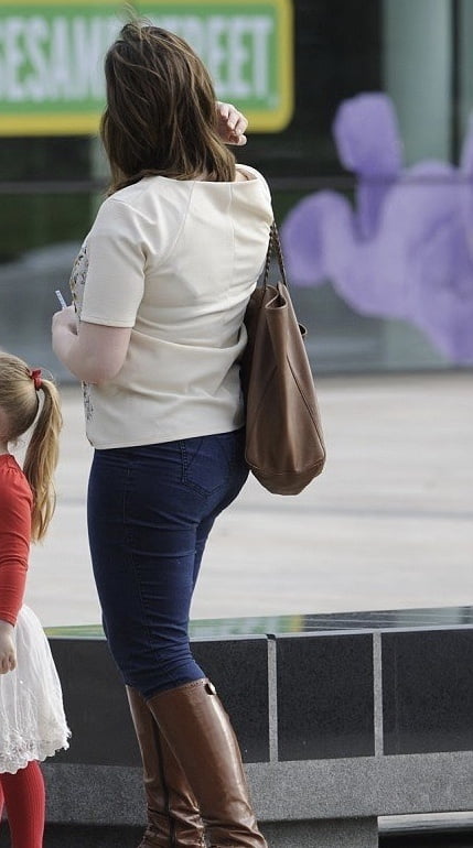 Natalie Cassidy, Eastenders Actress, Milf #90072060