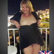 UK Married Slut Eve Vickers works in York UK #82203483