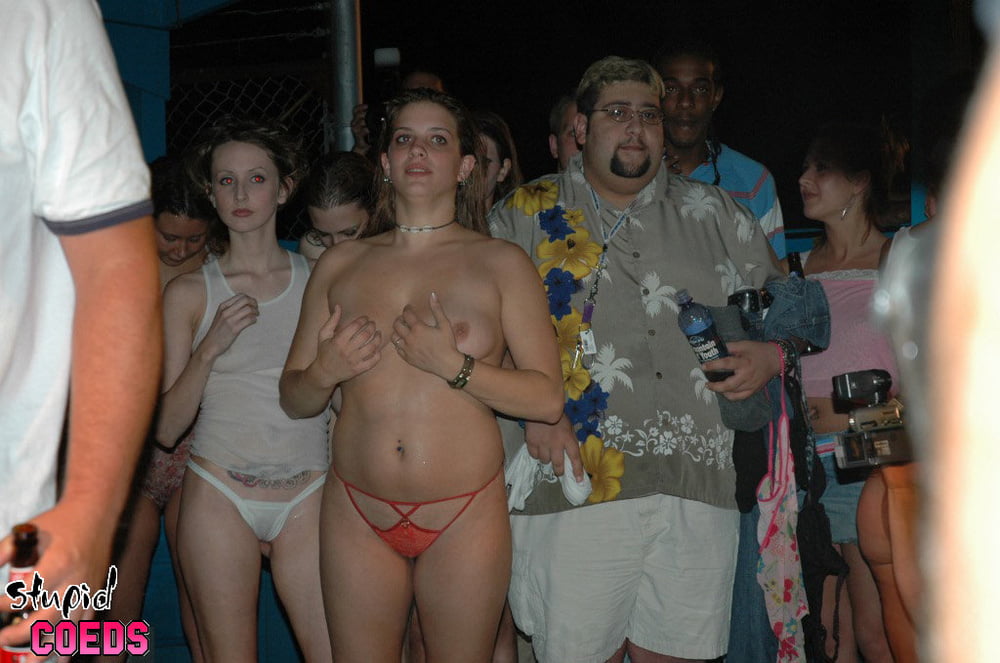 Naked in Public, Wet Tshirt, Public Girls #84060755