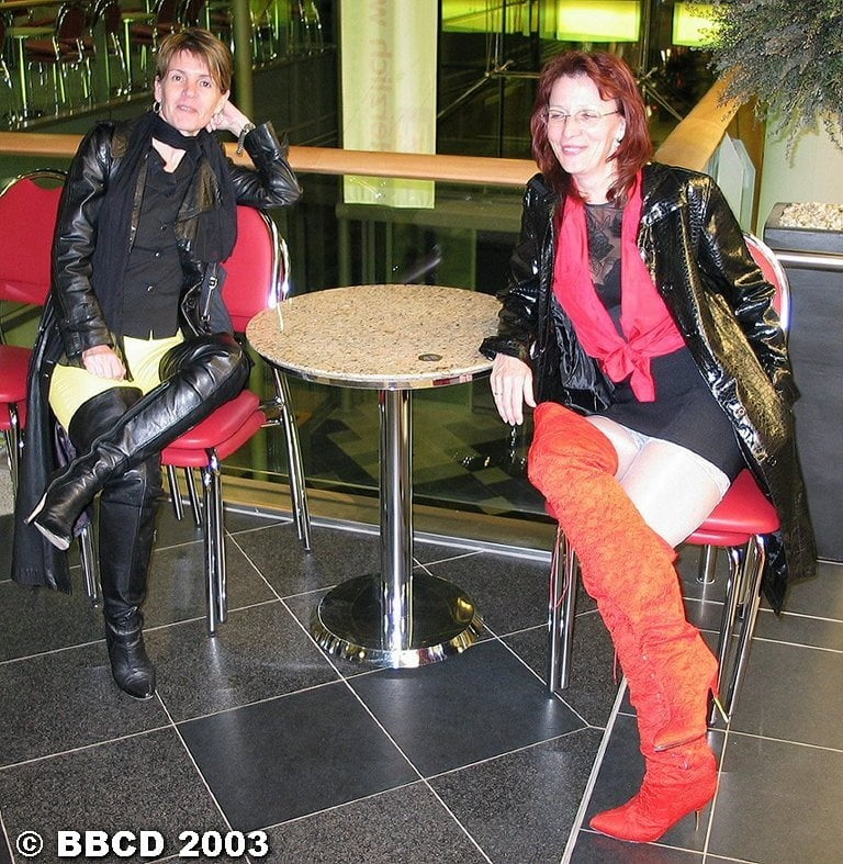 Booted Babes - BBCD #98235016