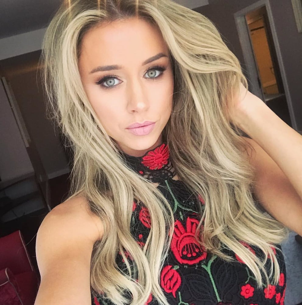 Una Healy #91432933