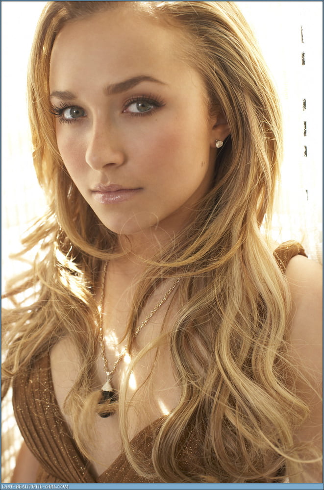 Hayden Panettiere #94877213