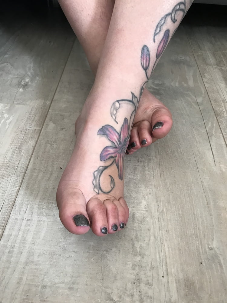 My wifes sexy feet #81094047