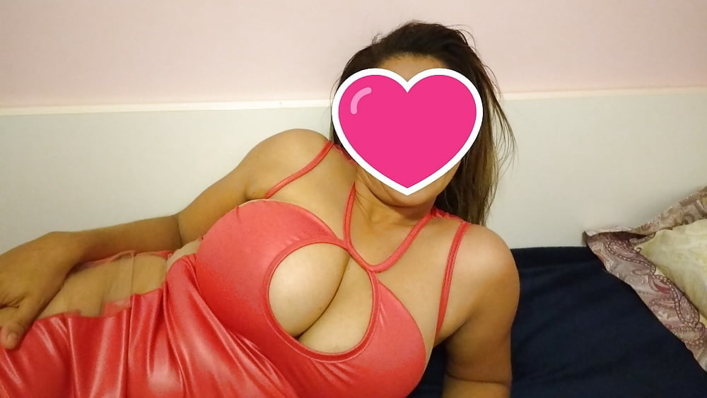 natural tits on this milf top huge #90708077