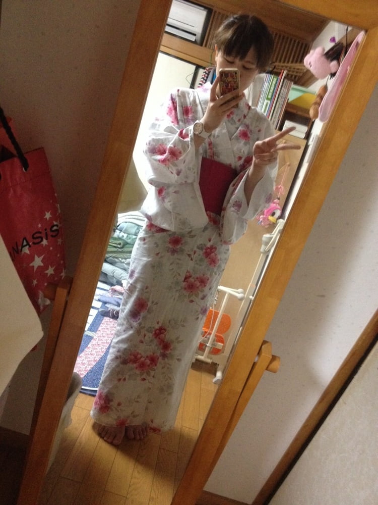 YoshidaRina #94134422