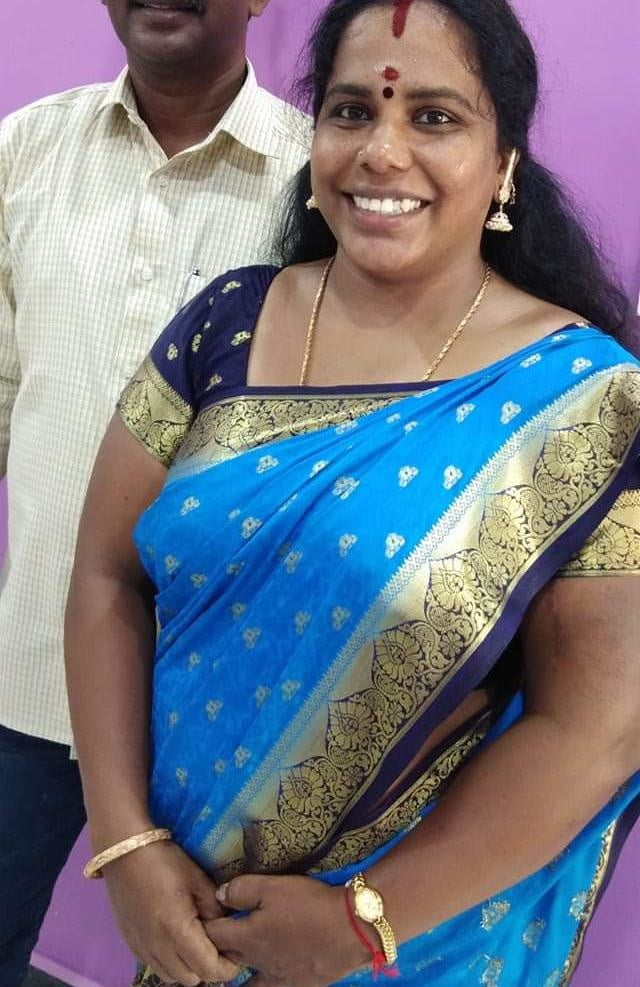 タミルのセクシーな女の子のショー 2020 (part:5)
 #91555283