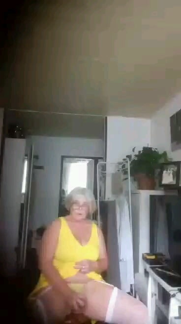 un peut de legerter 2 #80746506