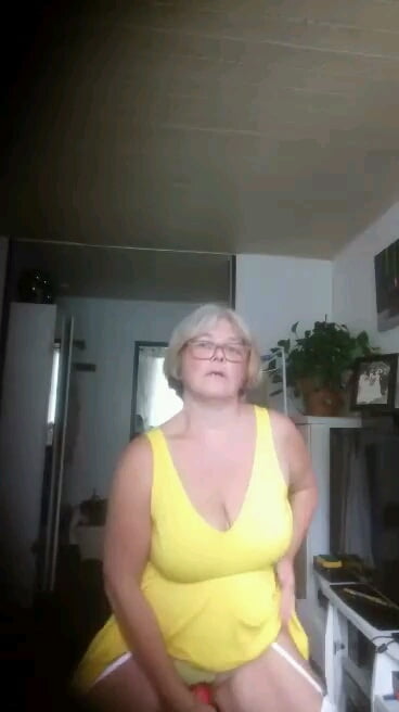 un peut de legerter 2 #80746567