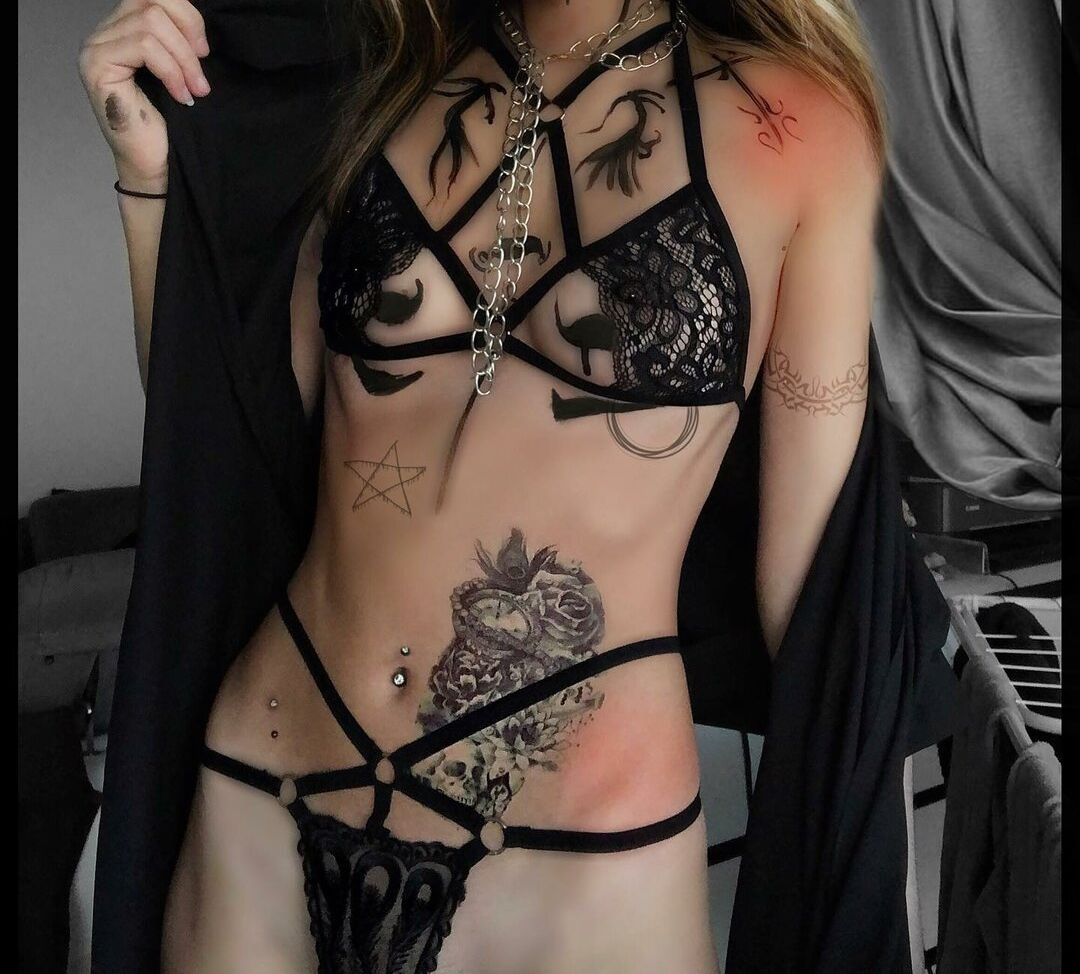 Vikingsdusud nude #108105210