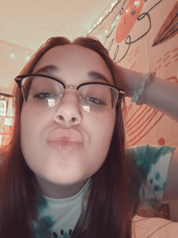 Gf en la cama
 #106700718